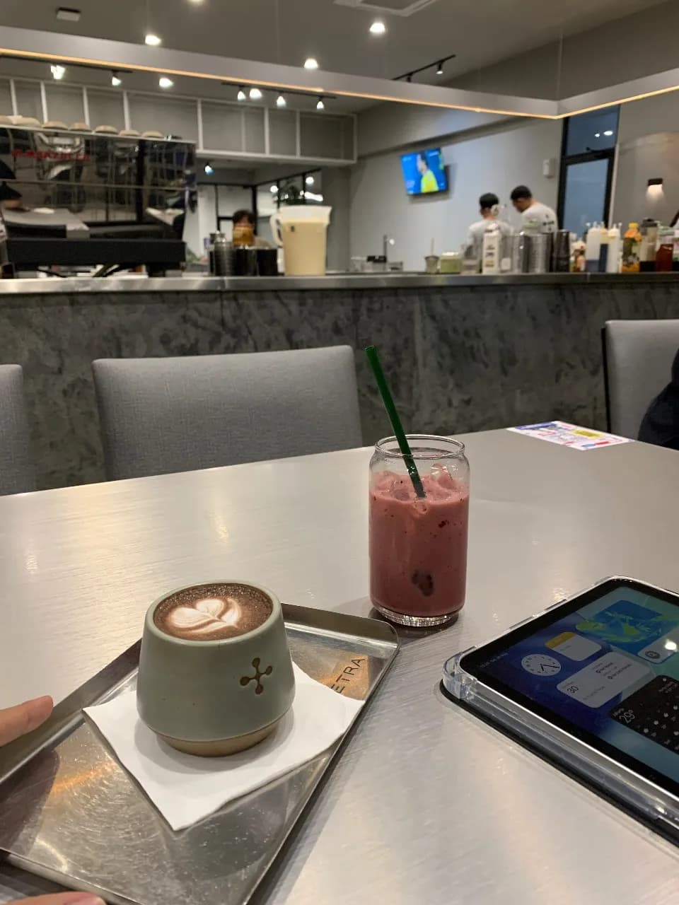 TETRA Coffee & Eatery — Coffee Shop
